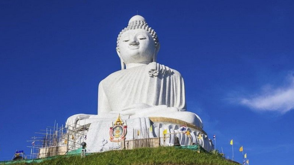 Thailand Usut Longsor Tewaskan 13 Orang, Proyek Dekat Patung Buddha Dihentikan
